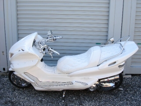 マジェスティC 250 ハンドル新品