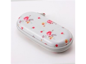 Cath Kidston（キャスキッドソン） 眼鏡 グラスケース