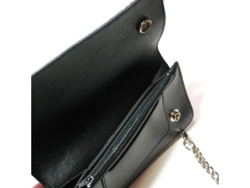 チェーンウォレット【本格長財布】英字柄シルバー